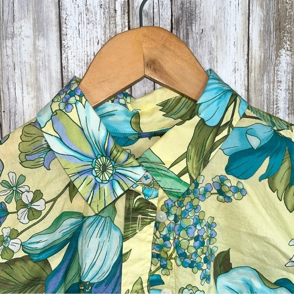 Talbots Green Floral Palm Button Down - Picture 5 of 6